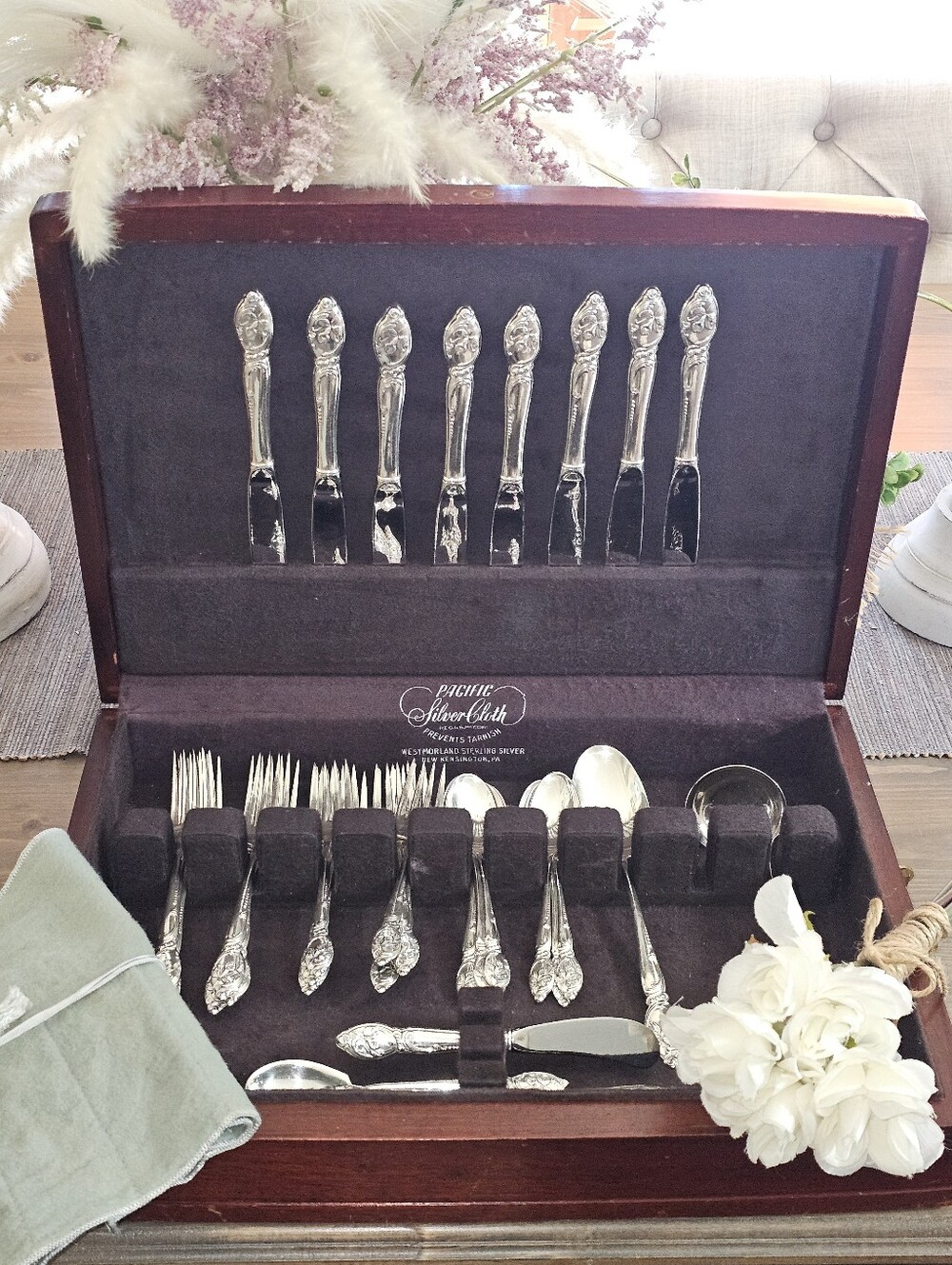 Westmorlland "Enchanting Orchid" Sterling Silver Flatware Set -45 Pieces